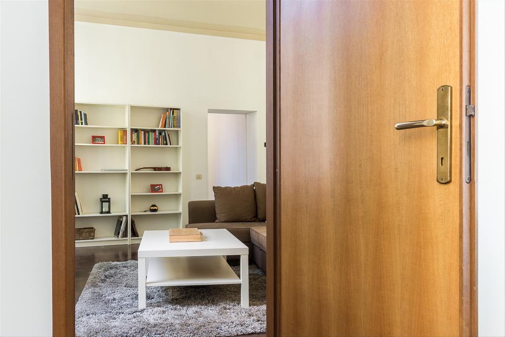 Palazzo Borghese Lovely Flat Rome Luaran gambar